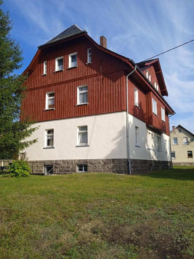 Апартаменты Ok Ferien - Altes Bahnhaus Muldenhammer Экстерьер фото